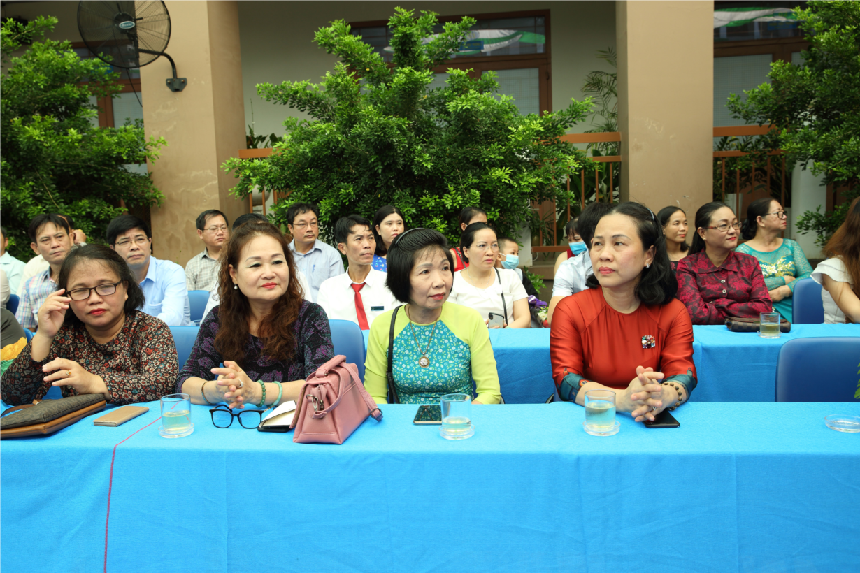 AV6A4641 CHON copy.jpg